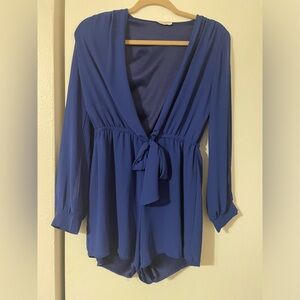 TOBI size medium navy romper